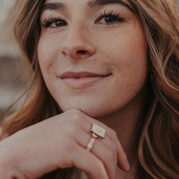 Portrait of Aria Kapoor, group coordinator and fusion cooking expert